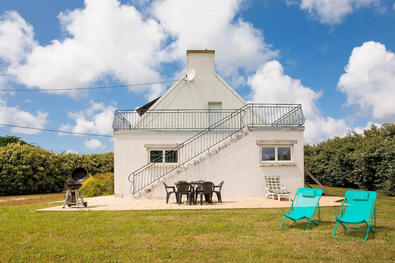 Grands Espaces A Plovan - 8 Personnes Holiday home