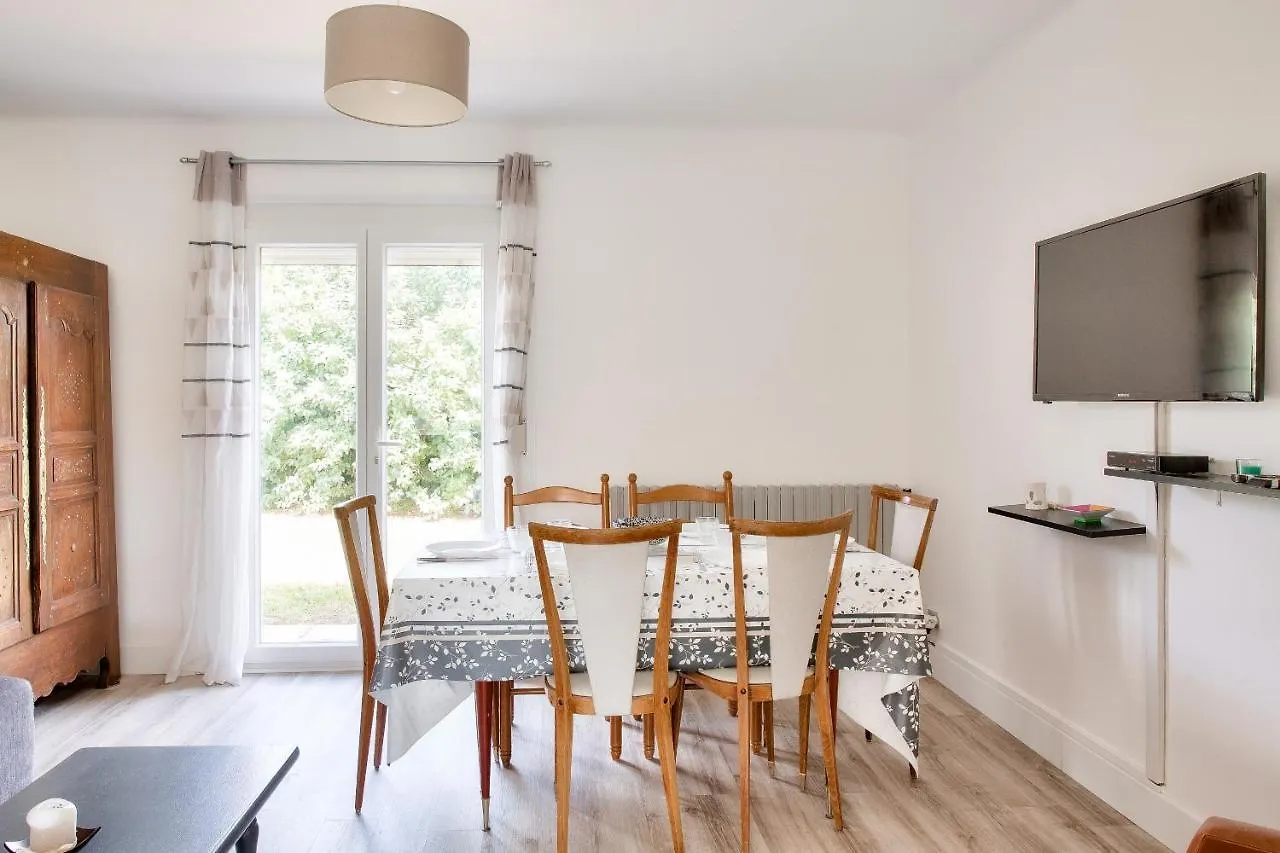 Holiday home Grands Espaces A Plovan - 8 Personnes