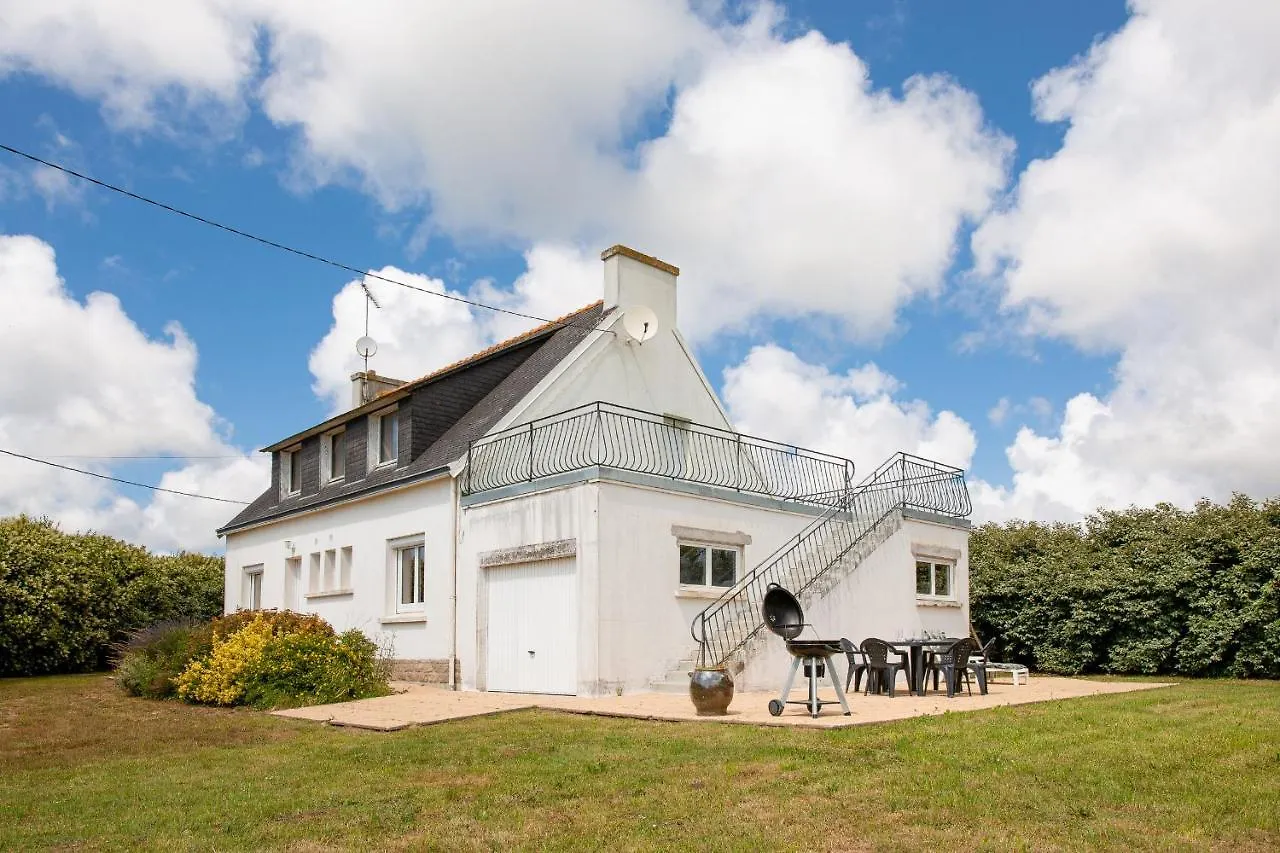 Grands Espaces A Plovan - 8 Personnes Holiday home